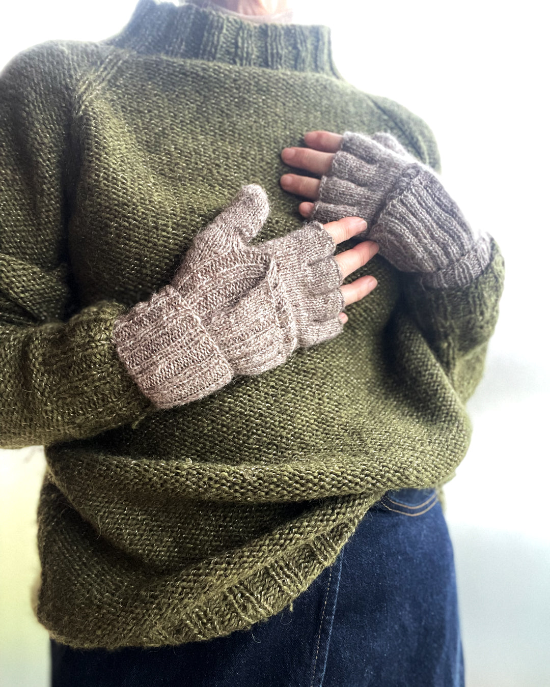 ANNE MITTENS