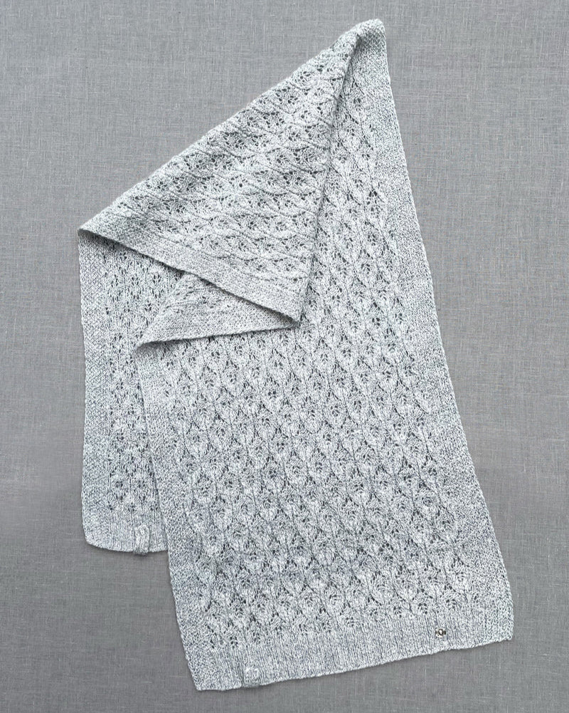 EMBRACE SHAWL