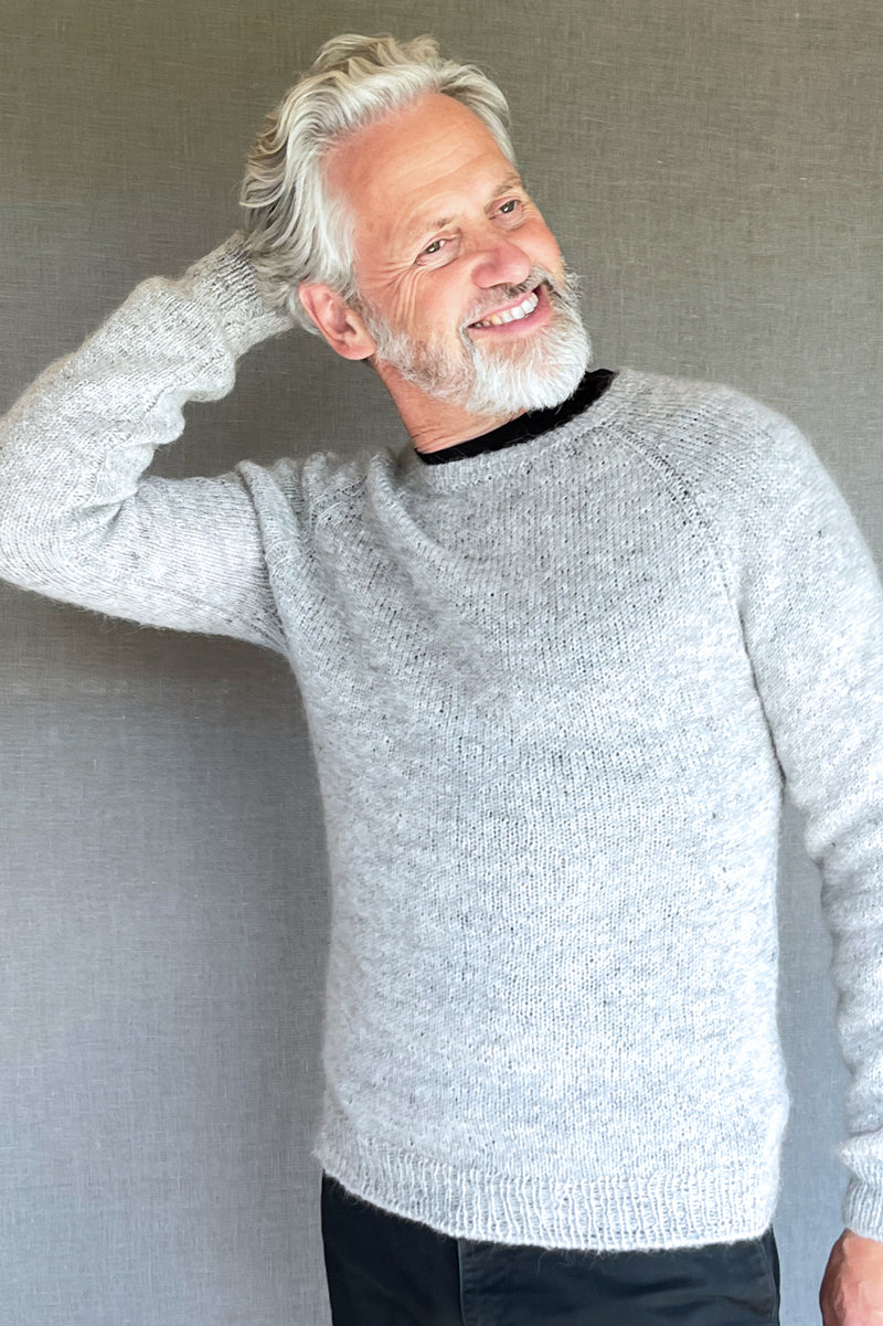 BOYFRIEND SWEATER – E YARN