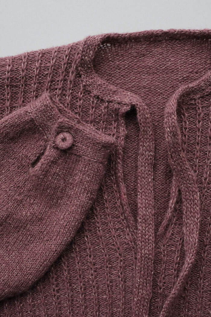 Slaufu peysan - ribbon sweater - handger tala - tölur - prjónauppskrift - prjón - uppskrift - einrúm - einrúm band - lamb band - lyng